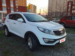 2013 Kia Sportage III, белый, 1480000 рублей, вид 2