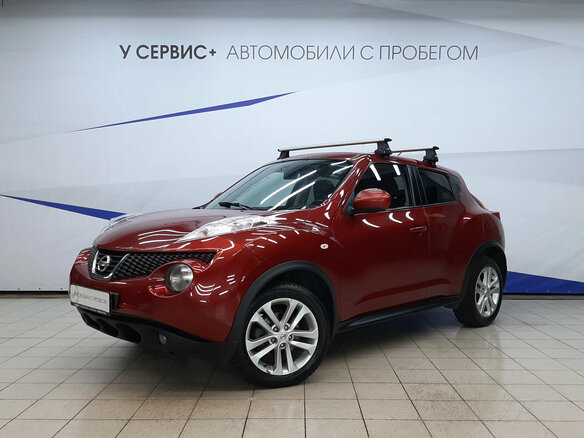 2012 Nissan Juke I, красный