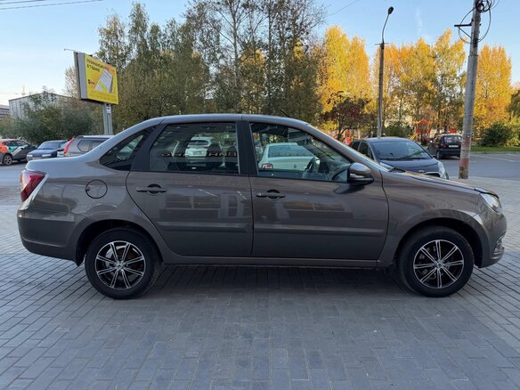 2018 Lada (ВАЗ) Granta I Рестайлинг, коричневый, 495000 рублей - вид 5