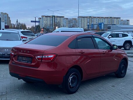 2018 Lada (ВАЗ) Vesta I, красный, 880000 рублей, вид 4