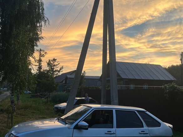 2010 Lada (ВАЗ) 2114, серебристый, 100000 рублей - вид 3