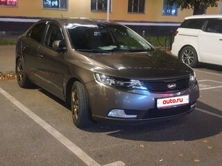 2012 Kia Cerato 6-speed II, бежевый, 300000 рублей, вид 2