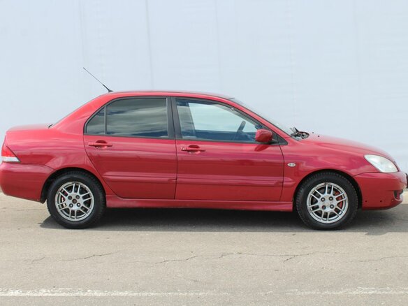 2006 Mitsubishi Lancer IX, красный, 410000 рублей - вид 3