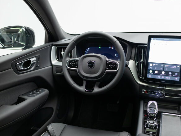 2026 Volvo XC60 II Рестайлинг 2, чёрный, 5990000 рублей - вид 16