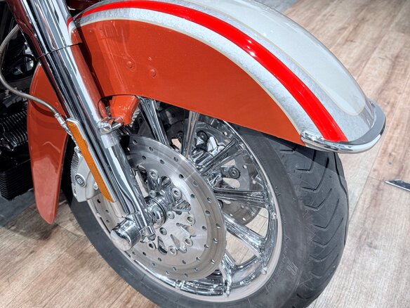 2009 Harley-Davidson CVO Street Glide, оранжевый, 1299000 рублей - вид 24