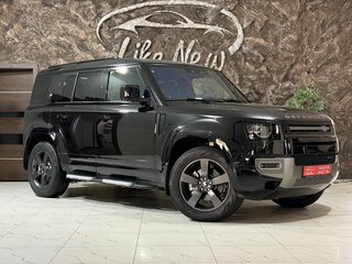 2022 Land Rover Defender 110 II, чёрный, 7998000 рублей, вид 2
