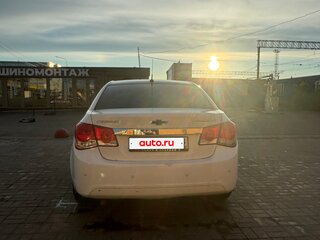2011 Chevrolet Cruze I, белый, 585000 рублей, вид 4