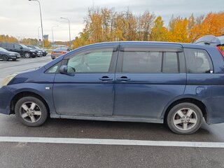 2005 Toyota ISis I, синий, 700000 рублей, вид 3