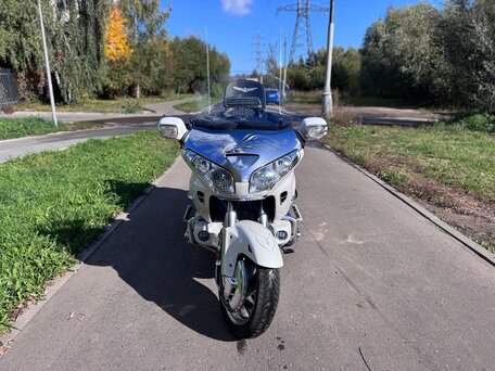 2008 Honda GL 1800 Gold Wing, белый, 1100000 рублей, вид 2