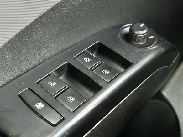 2012 Chevrolet Aveo II, серебристый, 576000 рублей - вид 18
