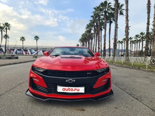 2018 Chevrolet Camaro SS VI Рестайлинг, красный, 7900000 рублей, вид 3