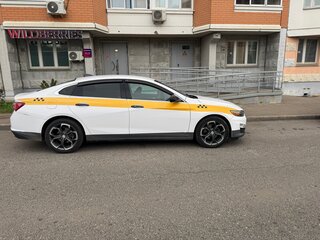 2022 Chevrolet Malibu IX Рестайлинг, белый, 1350000 рублей, вид 2