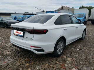 2023 Geely Emgrand II, белый, 812430 рублей, вид 3