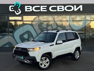 2023 Lada (ВАЗ) Niva Travel I, белый, 1090000 рублей, вид 1