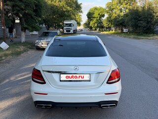 2017 Mercedes-Benz E-Класс 400 V (W213, S213, C238), белый, 3800000 рублей, вид 5