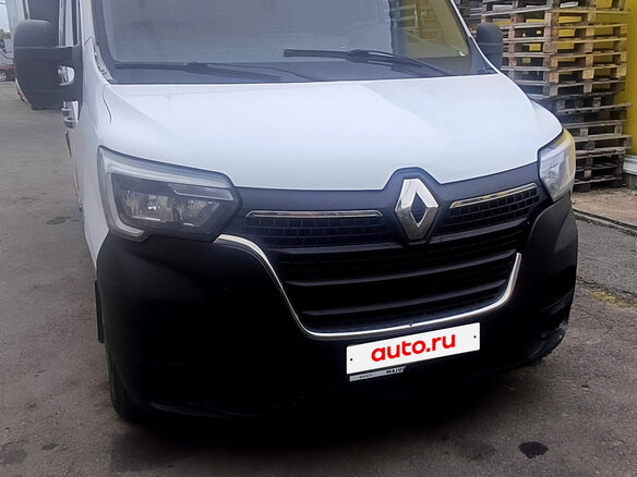 2021 Renault Master, белый, 1750000 рублей - вид 2