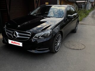 2013 Mercedes-Benz E-Класс 200 IV (W212, S212, C207) Рестайлинг, чёрный, 1550000 рублей, вид 1