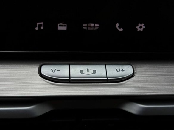 2022 Geely Coolray I, серый, 1625000 рублей - вид 21