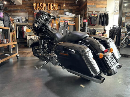 2016 Harley-Davidson Street Glide Special, чёрный, 1870000 рублей, вид 3