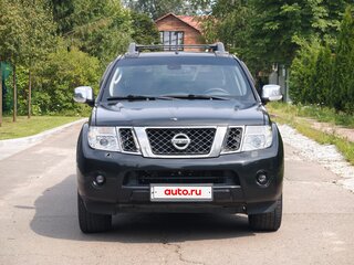 2010 Nissan Navara (Frontier) III (D40) Рестайлинг, чёрный, 1799000 рублей, вид 3