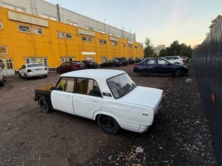 1982 Lada (ВАЗ) 2105, белый, 76000 рублей, вид 3