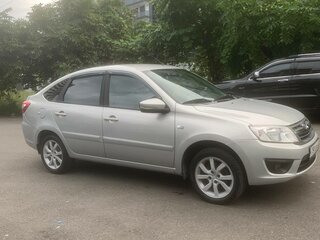2014 Lada (ВАЗ) Granta I, серебристый, 725000 рублей, вид 3
