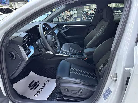 2023 Audi A3 35 TFSI Long IV (8Y), белый, 1830000 рублей - вид 6
