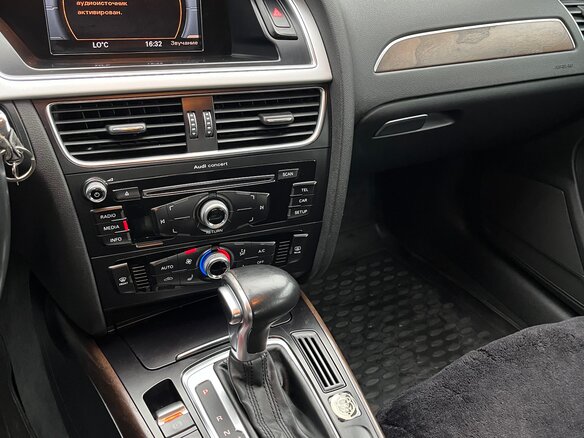 2015 Audi A4 IV (B8) Рестайлинг, серый, 1350000 рублей - вид 26