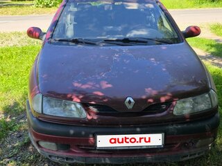 1997 Renault Laguna I, красный, 255000 рублей, вид 1