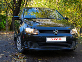 2011 Volkswagen Polo V, чёрный, 900000 рублей, вид 3
