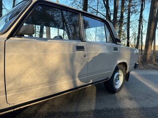 1996 Lada (ВАЗ) 2105, бежевый, 210000 рублей, вид 4