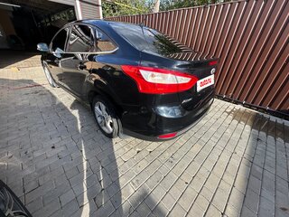 2011 Ford Focus III, чёрный, 710000 рублей, вид 4