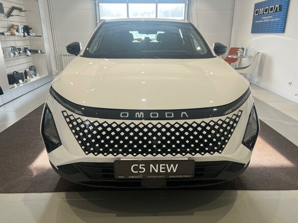 2025 Omoda C5 I Рестайлинг, белый - вид 1