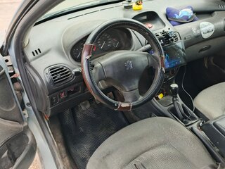 2008 Peugeot 206, серый, 160000 рублей, вид 2
