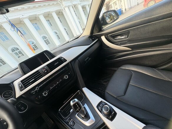2014 BMW 3 серии 320i VI (F3x), белый, 1700000 рублей - вид 20