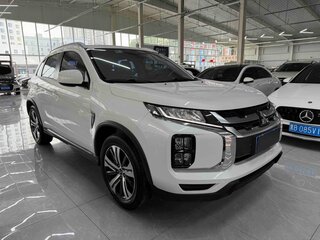 2022 Mitsubishi ASX I Рестайлинг 3, белый, 1530000 рублей, вид 4