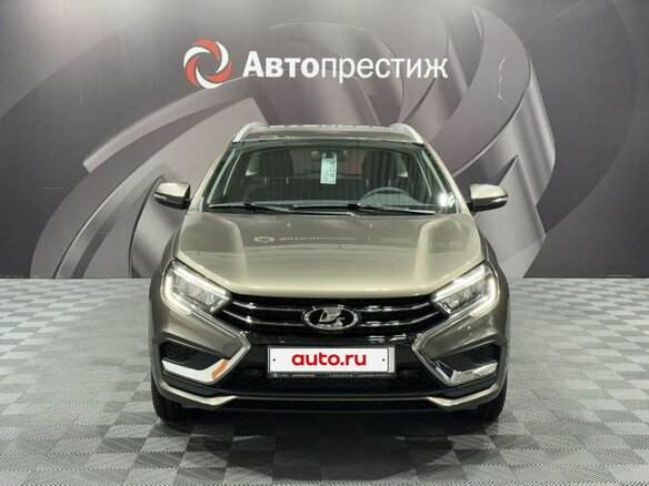 2026 Lada (ВАЗ) Vesta SW I Рестайлинг (NG), коричневый, 1835000 рублей - вид 1