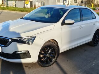 2021 Skoda Rapid II, белый, 1430000 рублей, вид 1