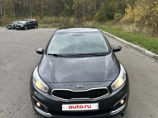 2016 Kia Ceed II Рестайлинг, серый, 1500000 рублей, вид 1