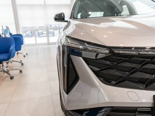 2026 Geely Cityray, серебристый, 3344990 рублей, вид 5