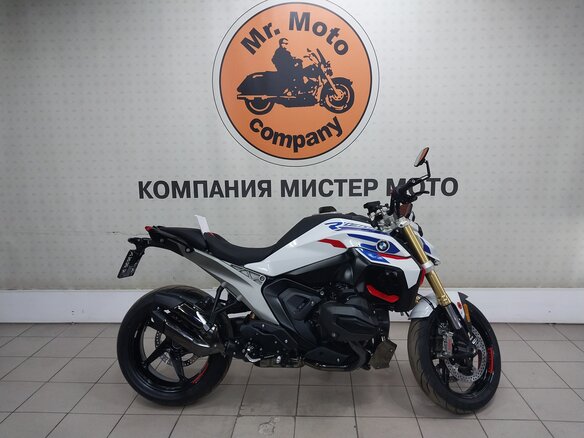2025 BMW R 1300 R, белый, 2485000 рублей
