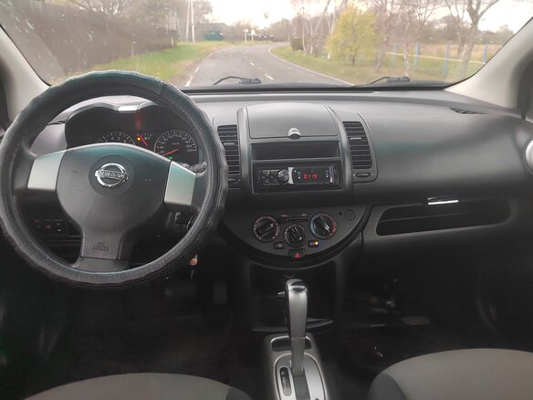 2012 Nissan Note I Рестайлинг, коричневый, 600000 рублей - вид 11