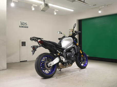 2022 Yamaha MT-09 (FZ-09), чёрный, 1030000 рублей, вид 5