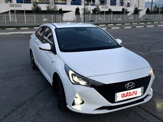 2020 Hyundai Solaris II Рестайлинг, белый, 1829000 рублей, вид 3