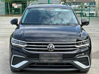 2023 Volkswagen Tiguan Allspace II Рестайлинг, чёрный, 2452555 рублей, вид 2