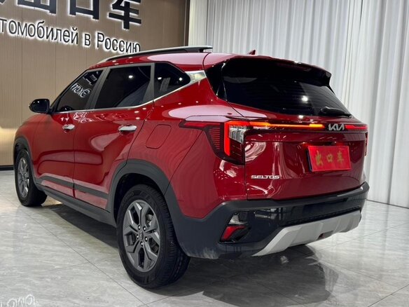 2023 Kia Seltos I Рестайлинг, красный, 1550990 рублей - вид 5