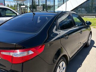 2014 Kia Rio III, чёрный, 950000 рублей, вид 2