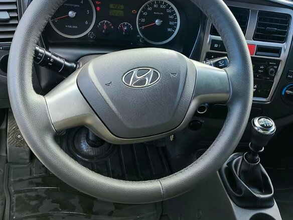 2013 Hyundai Porter II, синий, 1480000 рублей - вид 8