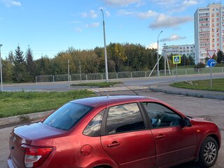 2013 Lada (ВАЗ) Granta I, красный, 215000 рублей, вид 3