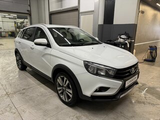 2019 Lada (ВАЗ) Vesta SW Cross I, белый, 699000 рублей, вид 3